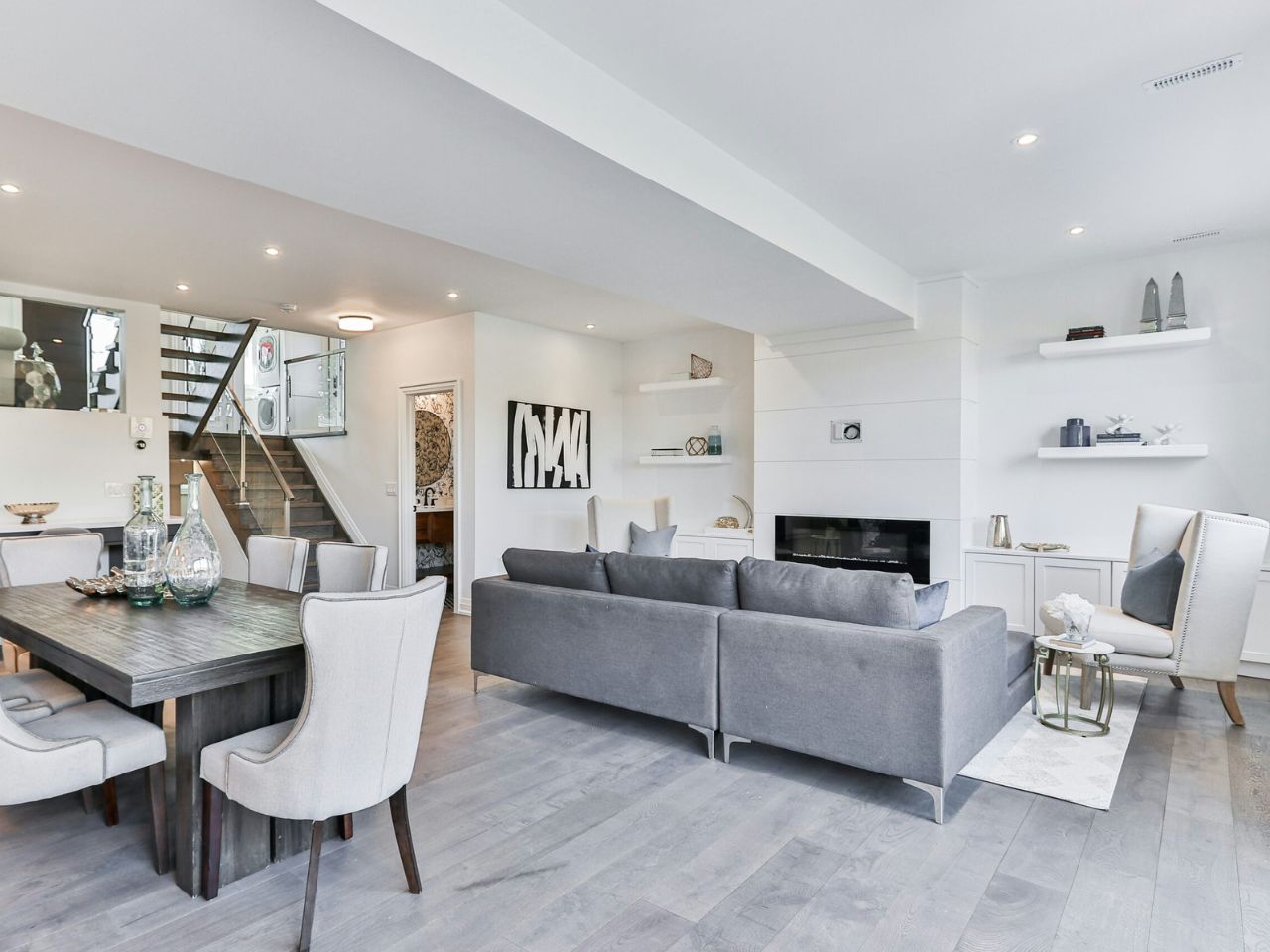 Laminate Flooring Installation Services